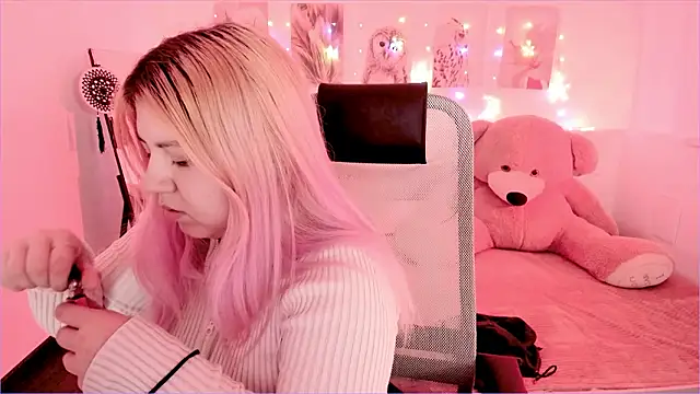 DiaAngell online show from January 2026 07:23:01 PM