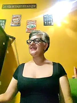 ilonna2025 online show from March 2025 04:56:02 AM