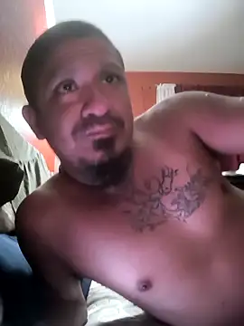 Burrrucecold00 online show from November 2025 04:12:02 AM