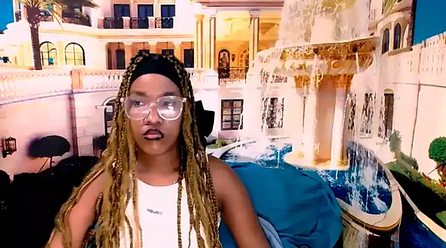 Snapshot of EroticSexyPrada chatting on February 2025 05:31:02 PM EroticSexyPrada online show from February 2025 05:31:02 PM