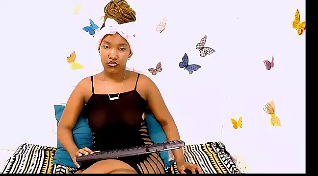 Snapshot of EroticSexyPrada chatting on March 2025 04:38:02 PM EroticSexyPrada online show from March 2025 04:38:02 PM