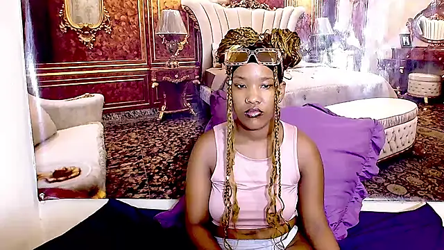 Snapshot of EroticSexyPrada chatting on February 2026 04:59:02 PM EroticSexyPrada online show from February 2026 04:59:02 PM