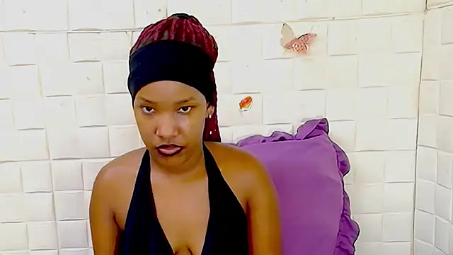 EroticSexyPrada online show from March 2026 05:52:02 PM