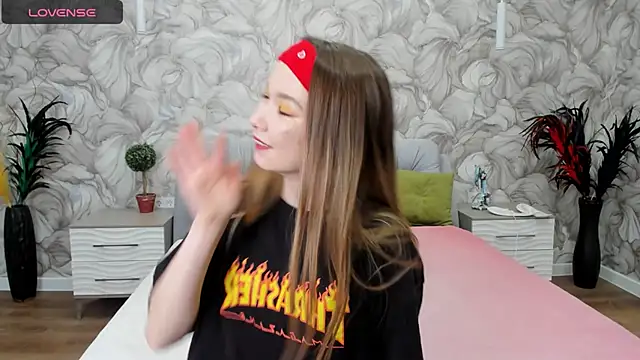 SusannJohnson online show from March 2025 03:13:01 AM