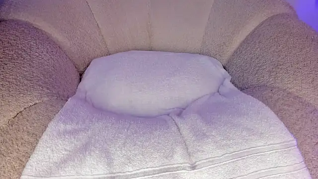 Snapshot of cutte_hanna18 chatting on October 2025 06:58:01 PM cutte hanna18 online show from October 2025 06:58:01 PM