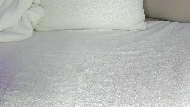 Snapshot of cutte_hanna18 chatting on March 2026 06:11:02 PM cutte hanna18 online show from March 2026 06:11:02 PM