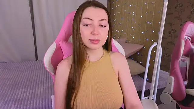 Snapshot of Ann_moon__ chatting on January 2025 12:24:01 PM Ann moon online show from January 2025 12:24:01 PM