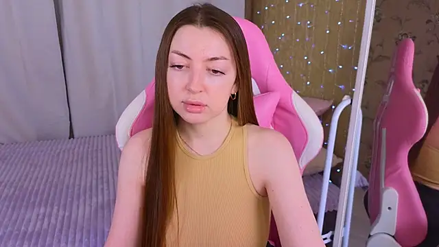 Snapshot of Ann_moon__ chatting on January 2025 03:37:01 PM Ann moon online show from January 2025 03:37:01 PM