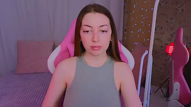 Snapshot of Ann_moon__ chatting on March 2025 12:22:01 PM Ann moon online show from March 2025 12:22:01 PM