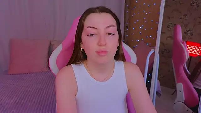 Snapshot of Ann_moon__ chatting on March 2025 03:29:02 PM Ann moon online show from March 2025 03:29:02 PM