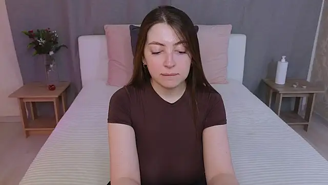 Ann moon   online show from June 2026 04:21:02 PM