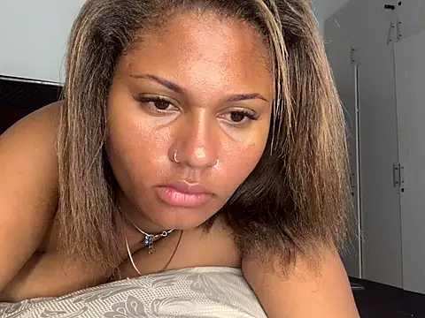 madell online show from May 2026 01:44:01 AM