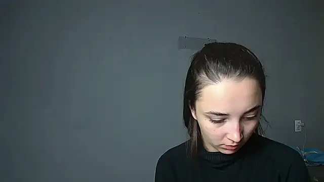 Eva Gloryy online show from September 2025 09:58:02 AM