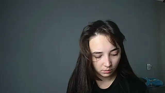 Eva Gloryy online show from October 2025 11:30:01 AM