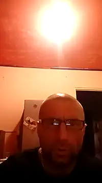 Snapshot of bobbuilder77pl chatting on January 2025 03:09:01 AM bobbuilder77pl online show from January 2025 03:09:01 AM