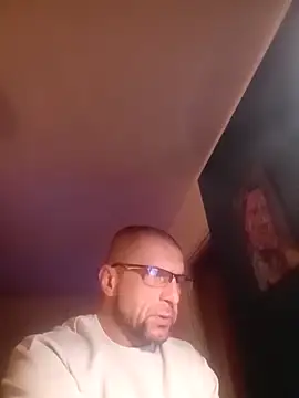 Snapshot of bobbuilder77pl chatting on February 2025 12:32:02 AM bobbuilder77pl online show from February 2025 12:32:02 AM