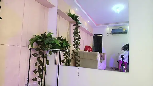 Snapshot of lorena_medina chatting on February 2025 07:39:01 PM lorena medina online show from February 2025 07:39:01 PM