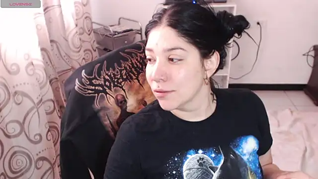 sharonnleon online show from May 2026 01:41:01 PM