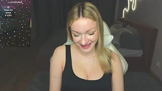 MargaretSweet1 online show from May 2026 01:14:02 AM