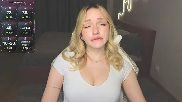 MargaretSweet1 online show from June 2026 11:29:02 PM