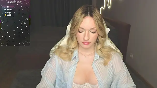 MargaretSweet1 online show from June 2026 10:46:01 PM