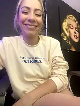 viktoria davis  online show from November 2025 12:42:01 AM