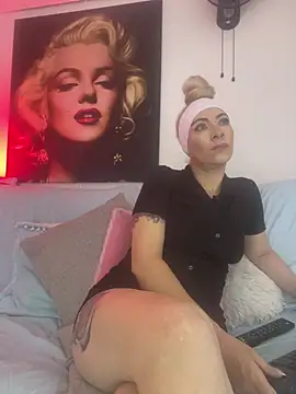 viktoria davis  online show from June 2026 12:17:01 AM