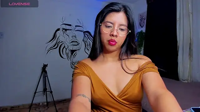 Snapshot of byanabrown chatting on November 2025 11:37:02 PM byanabrown online show from November 2025 11:37:02 PM