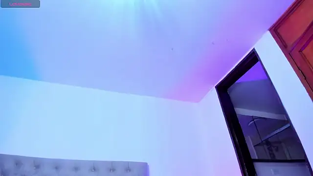 Dayana  Ospina online show from February 2025 10:32:01 PM