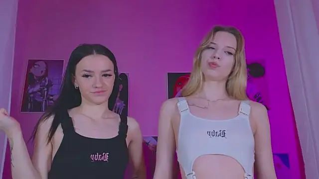 Snapshot of katt__y chatting on February 2025 05:59:02 AM katt y online show from February 2025 05:59:02 AM