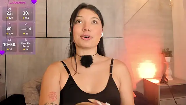 DannaJhonson1 online show from June 2026 07:34:01 PM