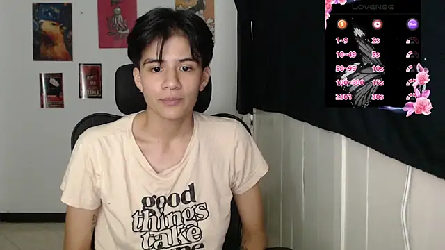 Snapshot of Dha_lia0 chatting on November 2025 10:43:02 PM Dha lia0 online show from November 2025 10:43:02 PM