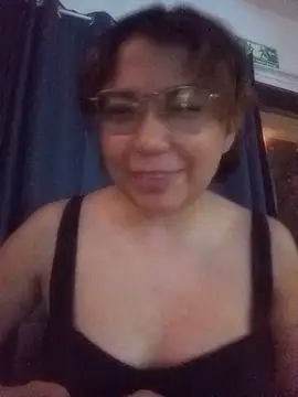 Snapshot of criscrispdv chatting on May 2026 02:20:02 AM criscrispdv online show from May 2026 02:20:02 AM