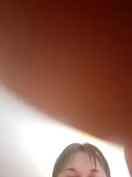 Marlyn Martie online show from November 2025 05:08:02 AM