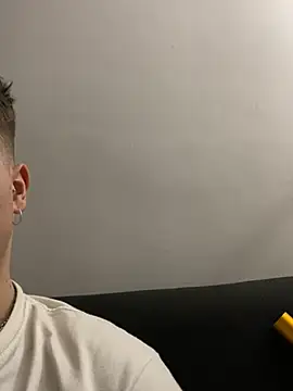 Iasonas23 online show from January 2025 06:02:01 PM