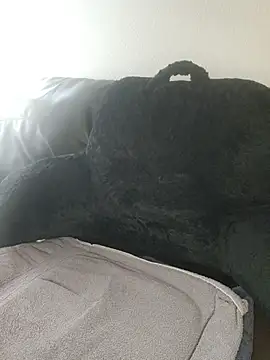 Snapshot of TattedMamaXOXO chatting on October 2025 04:04:01 PM TattedMamaXOXO online show from October 2025 04:04:01 PM