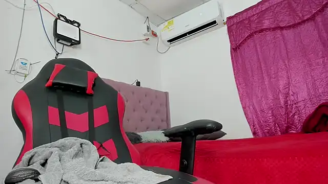 Snapshot of Barbie_sexy33 chatting on January 2026 08:01:02 PM Barbie sexy33 online show from January 2026 08:01:02 PM