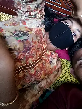 Hot couple 1 online show from March 2026 06:06:02 AM