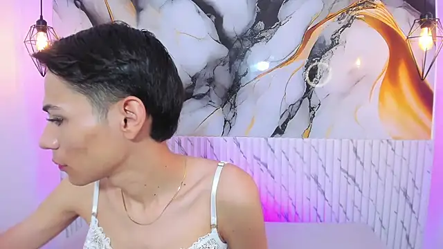 Snapshot of JackeOwens chatting on December 2025 12:01:02 PM JackeOwens online show from December 2025 12:01:02 PM