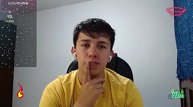 Snapshot of Alan_red chatting on February 2025 02:12:02 AM Alan red online show from February 2025 02:12:02 AM