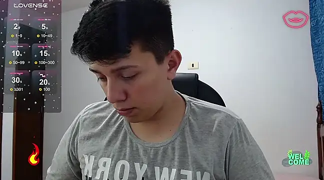 Snapshot of Alan_red chatting on March 2025 04:49:01 AM Alan red online show from March 2025 04:49:01 AM