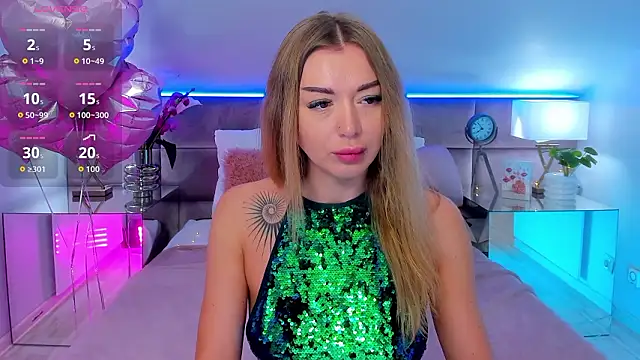 Snapshot of SusanBlair chatting on February 2026 06:10:02 AM SusanBlair online show from February 2026 06:10:02 AM