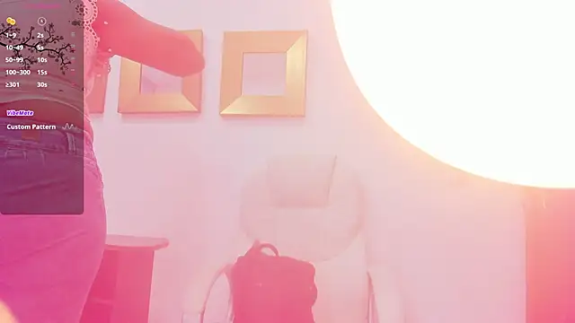 Snapshot of AnthonelaRusso_ chatting on February 2025 03:33:01 AM AnthonelaRusso online show from February 2025 03:33:01 AM