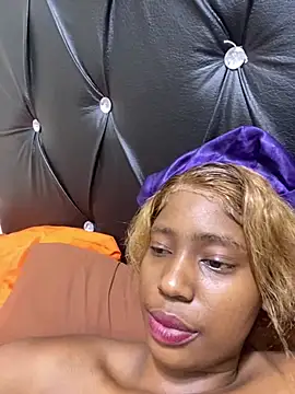 Spicey-CheekssX online show from January 2025 02:19:02 AM