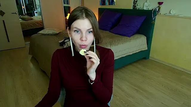 ReginaSparkle online show from March 2025 03:20:01 AM