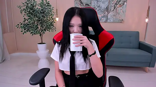 AnneCurtis online show from February 2025 12:34:02 PM