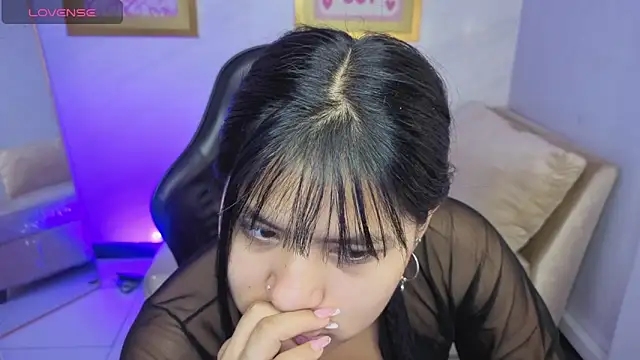 Paulette v online show from March 2026 01:04:01 PM