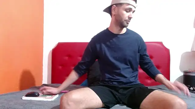 Snapshot of Cristian_white chatting on October 2025 01:13:02 AM Cristian white online show from October 2025 01:13:02 AM