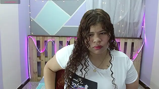 Allysson3 online show from January 2025 07:50:01 PM
