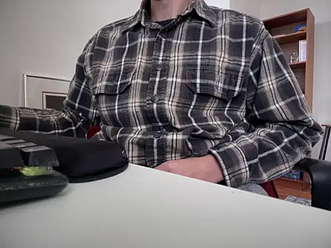 Prolapse Pig online show from February 2025 05:01:01 PM